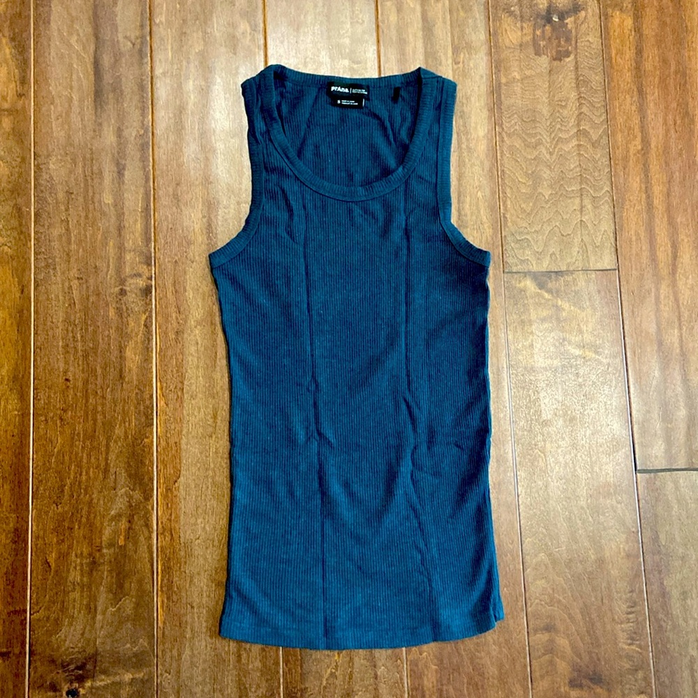 Prana Rib tank size small NWOT